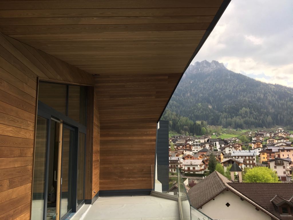 Rivestimenti in Frassino Termotrattato